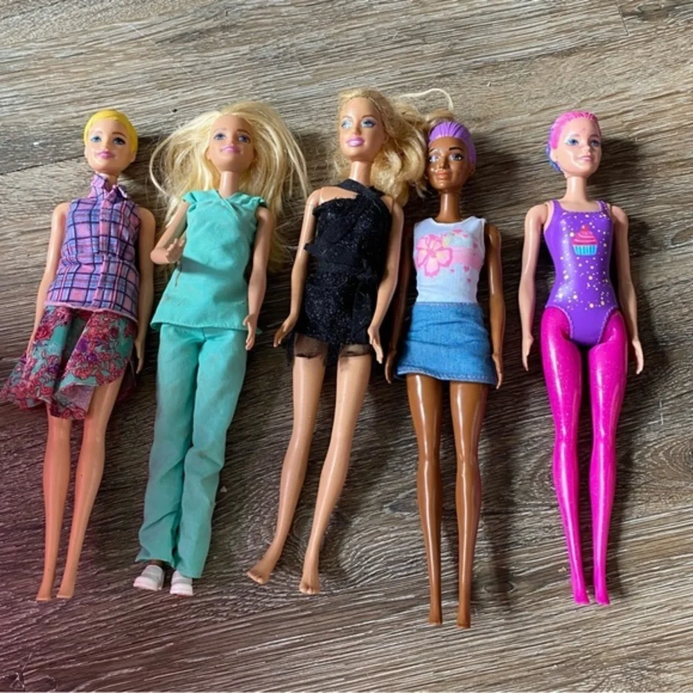Barbie Doll‎ Bundle Five Gently Played With